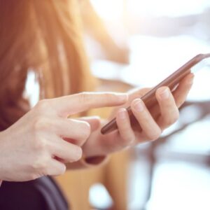 スワイプLPの魅力と活用方法│2025年の採用成功を導く簡単ガイド